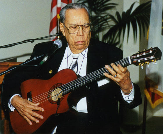 Guerrero playing guitar, 2000
