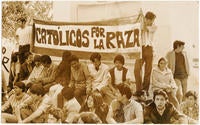 Católicos por la Raza demonstrators